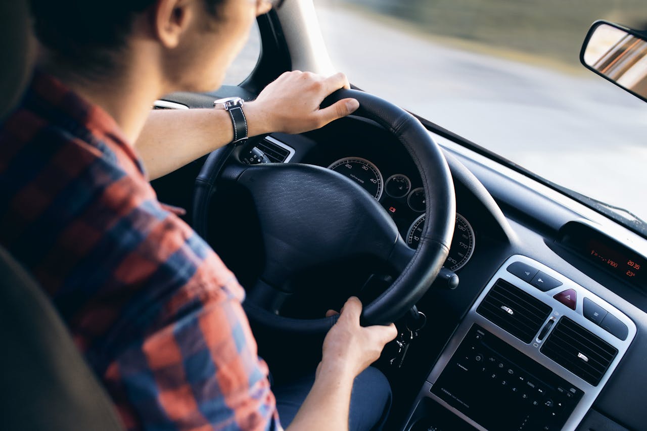 Electric Cars and Auto Insurance: What’s Different in 2025